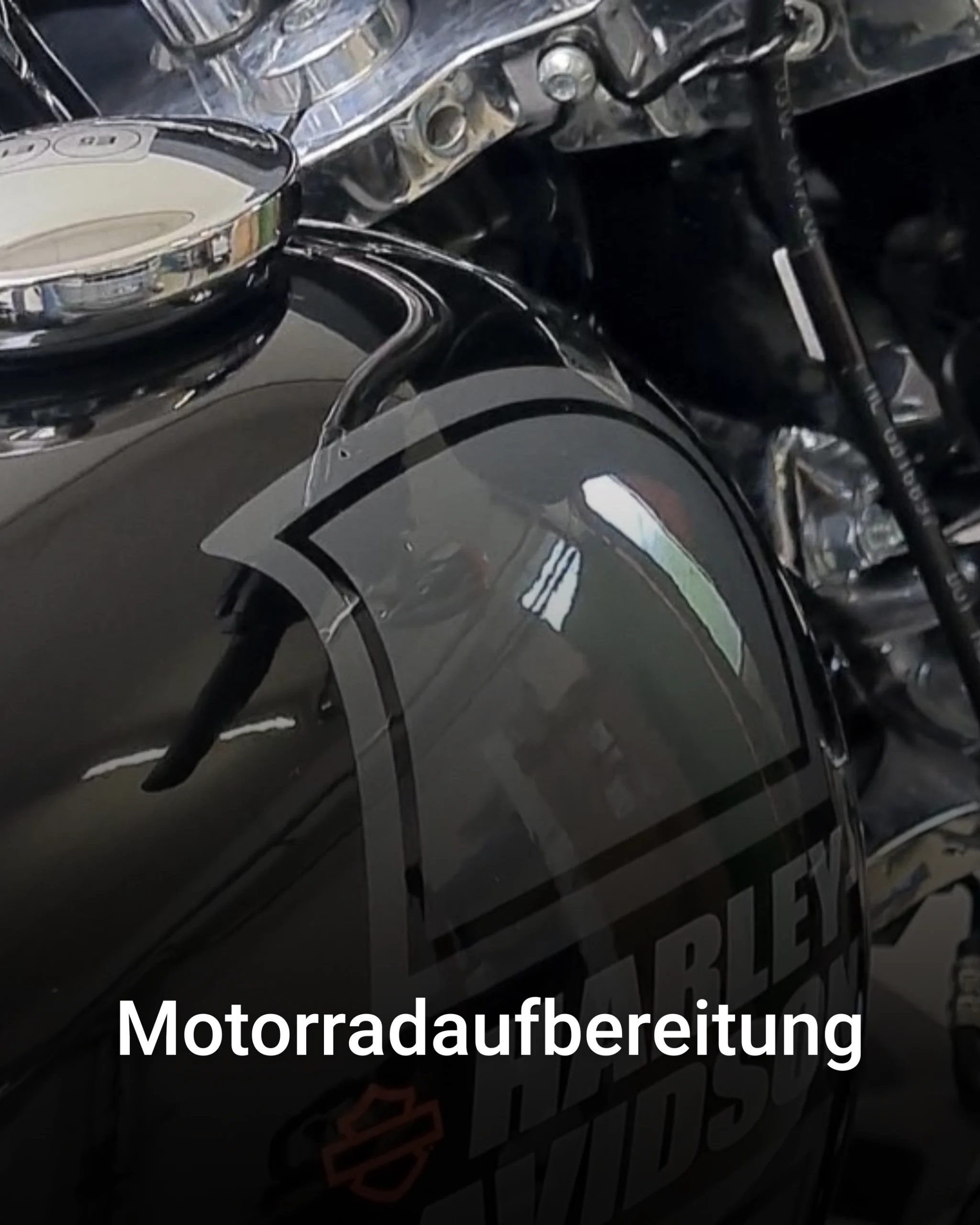 Bild Politur Bild Motorradaufbereitung Unterseite Aufbereitung